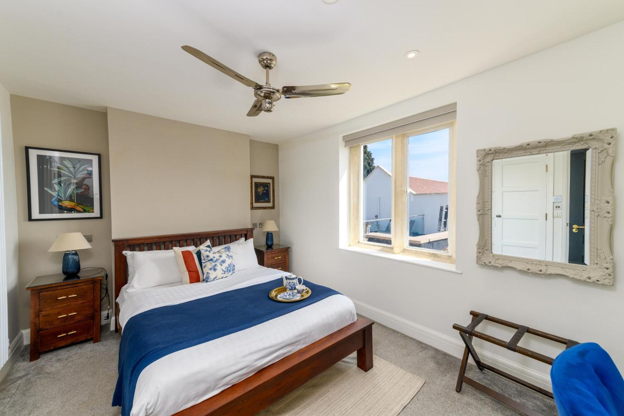 Holm House - Luxury Seaside Retreat Penarth Bagian luar foto