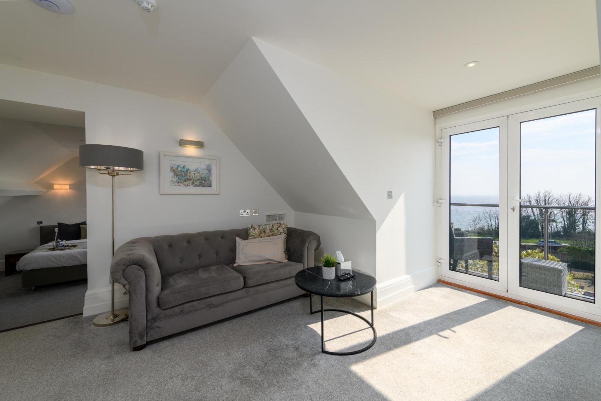 Holm House - Luxury Seaside Retreat Penarth Bagian luar foto